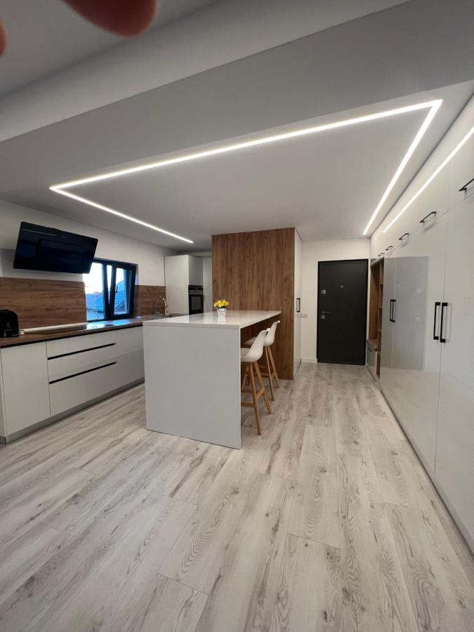 Modern Premium Apartment 1 Targoviste Exterior foto